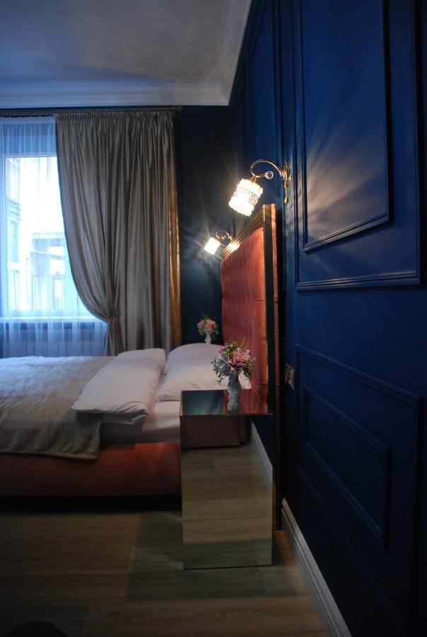 City Center Apartments 2 Lviv Bagian luar foto